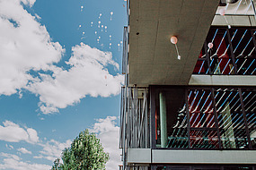 Außenansicht des Kienzle-Treff an einem sonnigen Tag