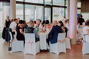 Weitere Aufnahmen Kienzle-Treff Innenraum